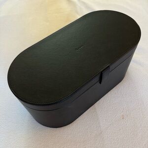 Dyson Airwrap Leather Presentation Case